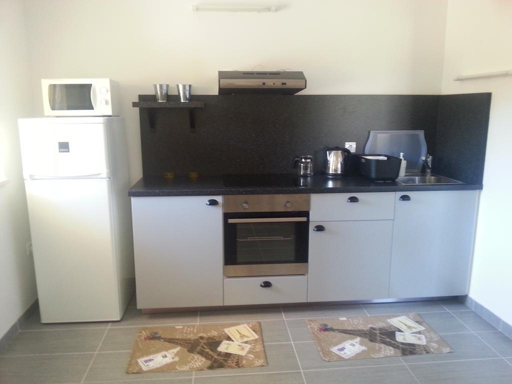 Apartament Finida *