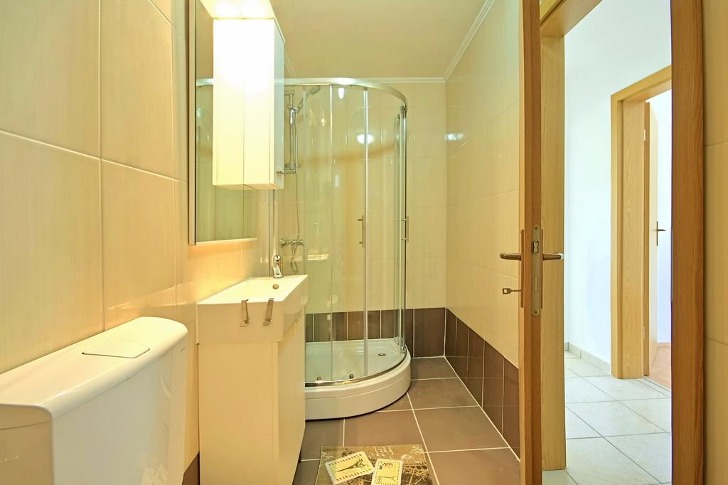 Finida Apartment